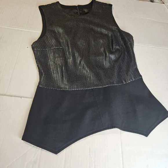 G.I.L.I. (Got It Love It) Women Striking Black Faux Top Size 14 - Picture 6 of 10